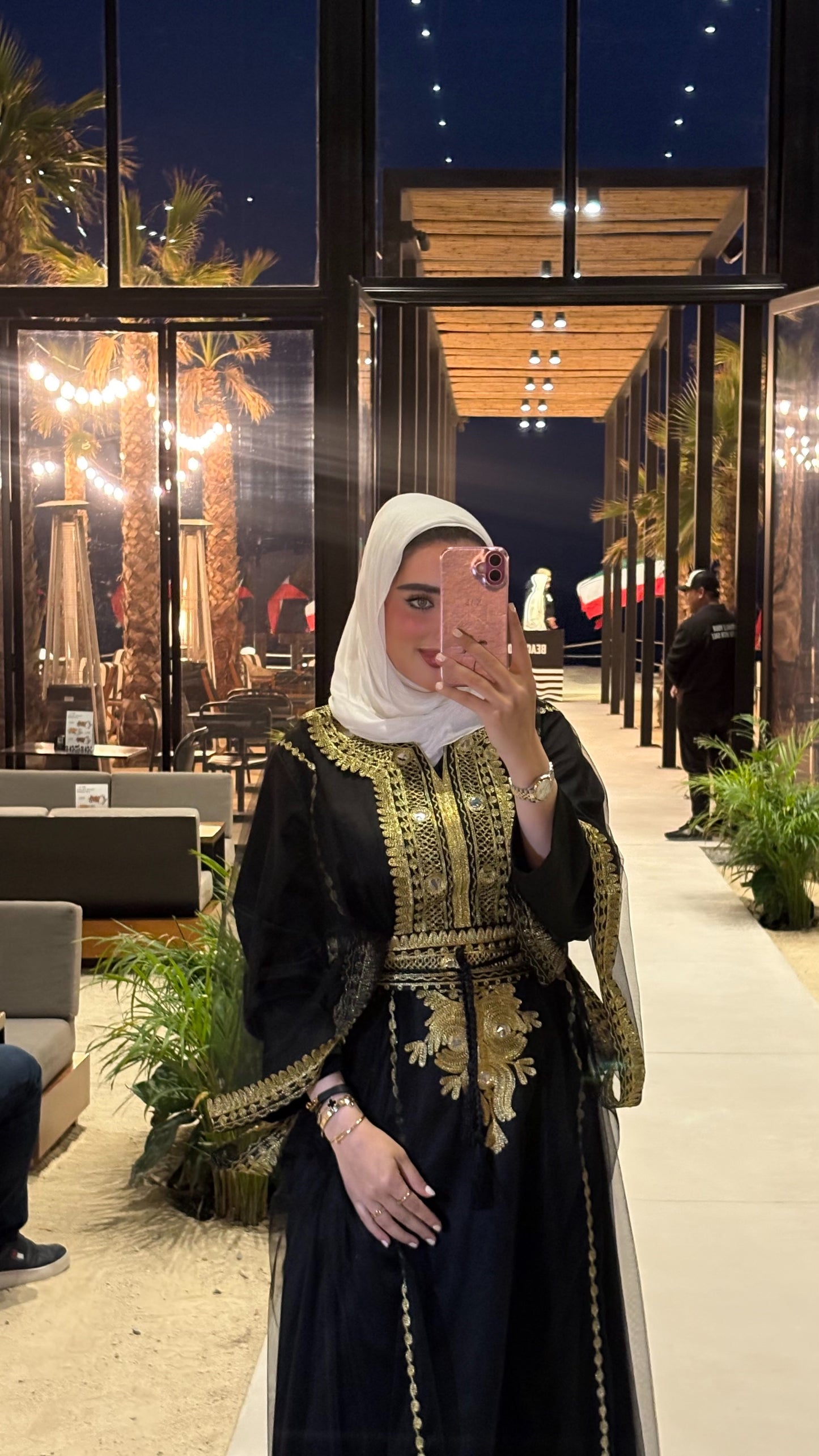 Traditional Kuwaiti Thoub